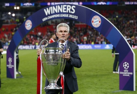 中国男足下一场比赛时间 3月26日继续踢新加坡.